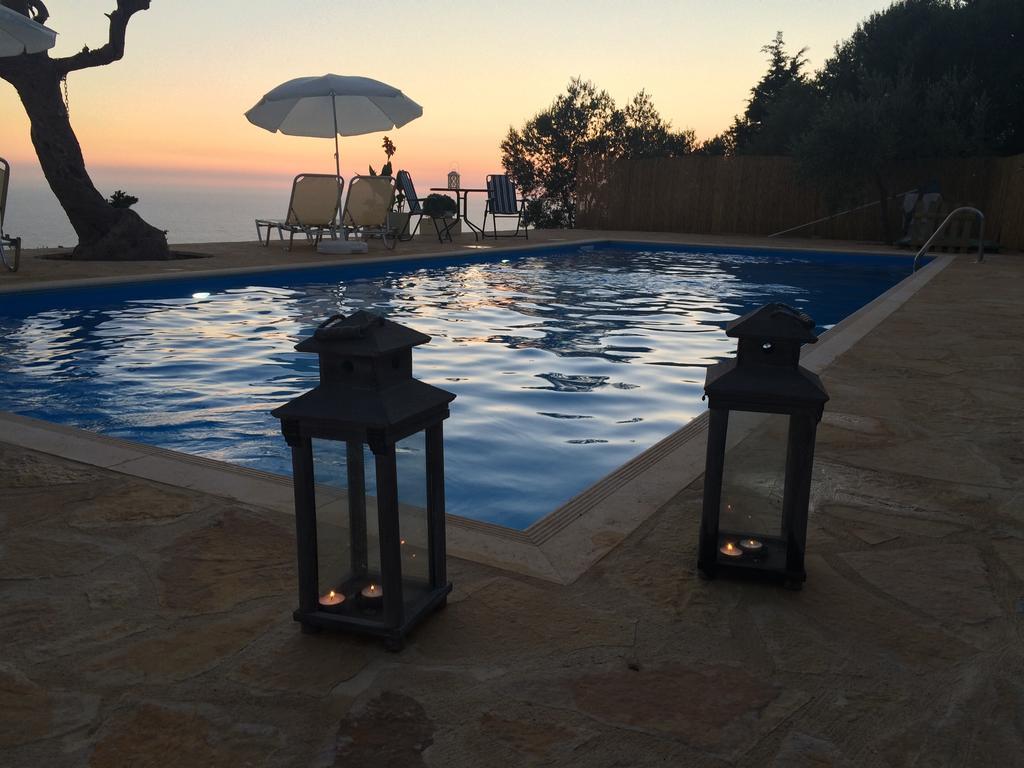 Sunset View Studios Exanthia Exterior foto